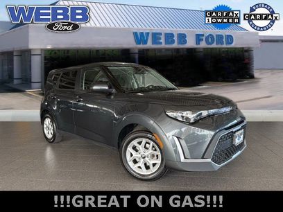 Used 2024 Kia Soul LX w/ Option Group 015