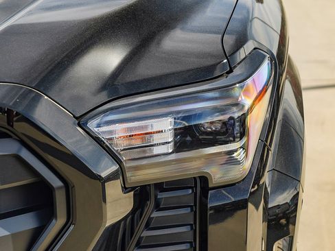 New 2026 Toyota Tacoma SR5 image 9