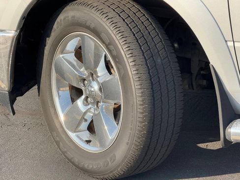 Used 2017 RAM 1500 Laramie w/ Convenience Group image 19