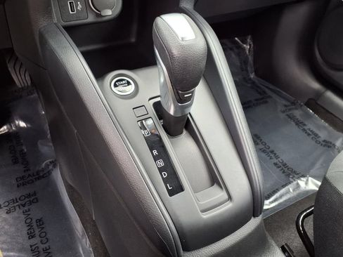 Used 2025 Nissan Kicks Play S FWD image 10