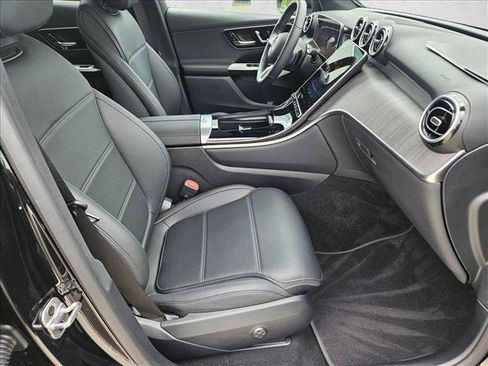 Certified 2026 Mercedes-Benz GLC 300 image 21