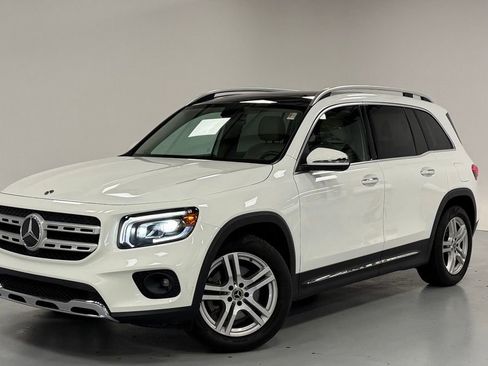 Used 2020 Mercedes-Benz GLB 250 4MATIC image 1