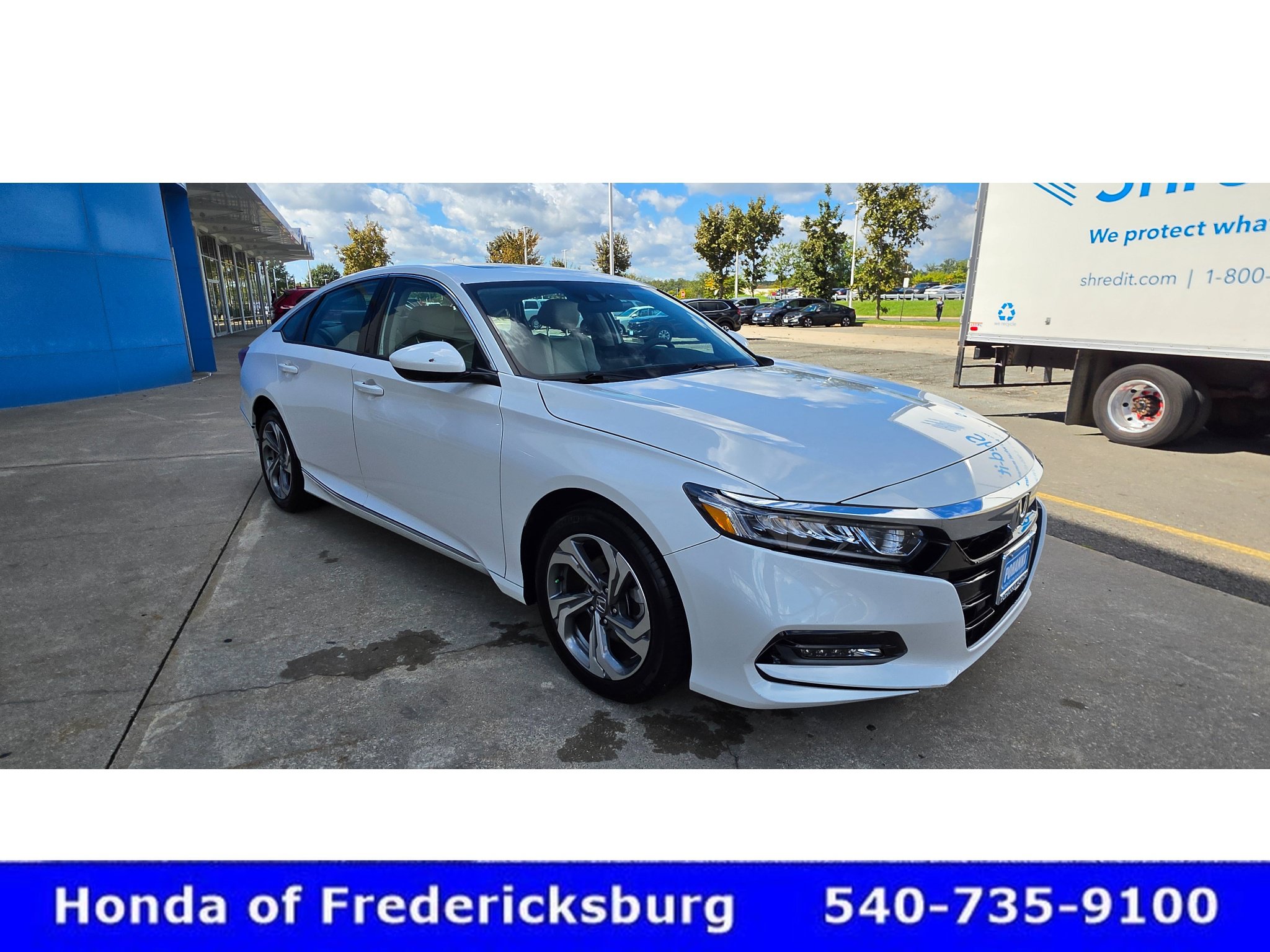 Certified 2020 Honda Accord EX image 8