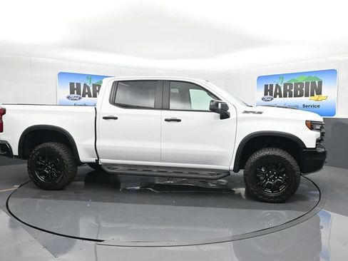 New 2026 Chevrolet Silverado 1500 ZR2 w/ Dark Appearance Package image 7