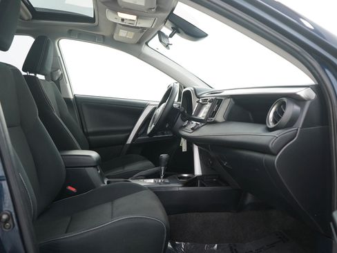 Used 2017 Toyota RAV4 XLE image 11