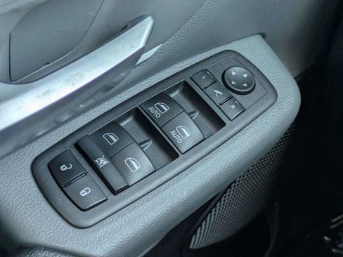 Used 2022 RAM 1500 Lone Star RWD image 22
