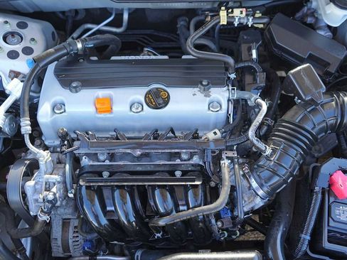 Used 2012 Honda Accord LX image 9