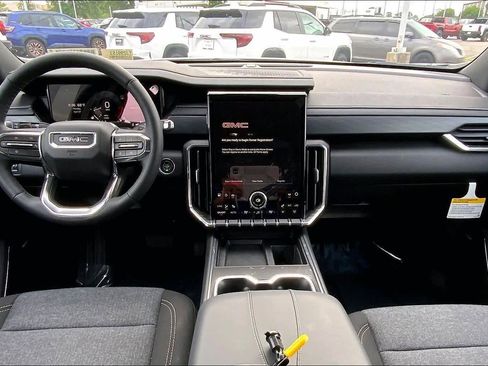 New 2026 GMC Acadia Elevation FWD image 5