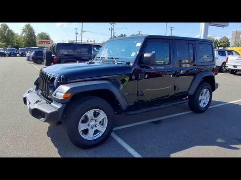 Used 2022 Jeep Wrangler Unlimited Sport AWD/4WD image 4