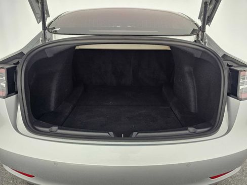 Used 2018 Tesla Model 3 Long Range image 14