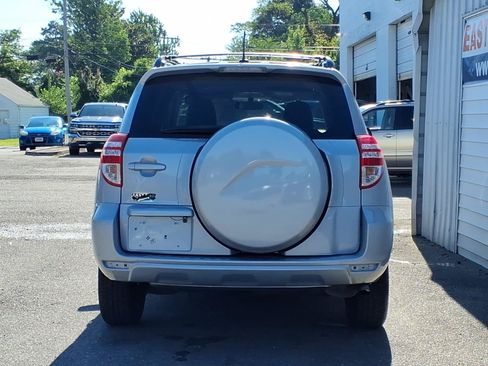 Used 2009 Toyota RAV4 2WD image 4