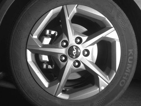 Used 2025 Kia K4 FWD image 15