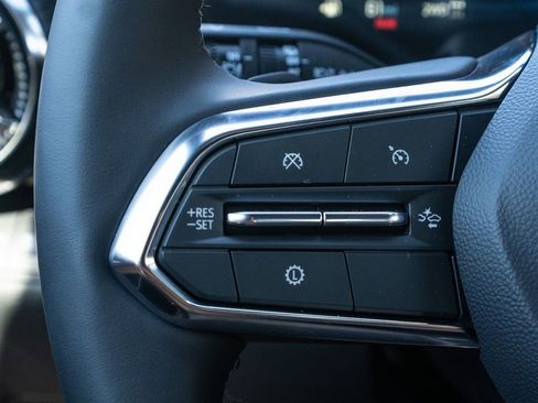 New 2026 Chevrolet Equinox ACTIV w/ LPO, Floor Liner Package image 19