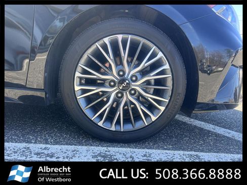 Used 2023 Kia Forte GT-Line w/ GT-Line Premium Package FWD image 35