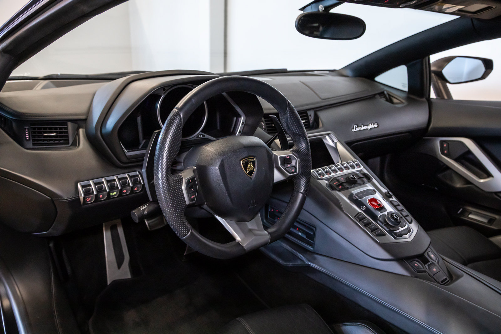 Used 2012 Lamborghini Aventador LP 700-4 AWD/4WD image 33