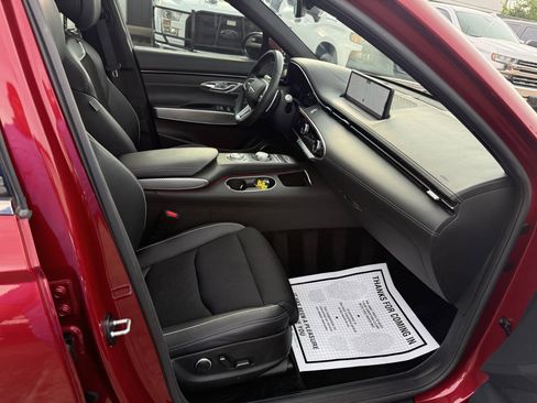Used 2023 Genesis GV70 2.5T w/ Sport Prestige Package AWD/4WD image 10