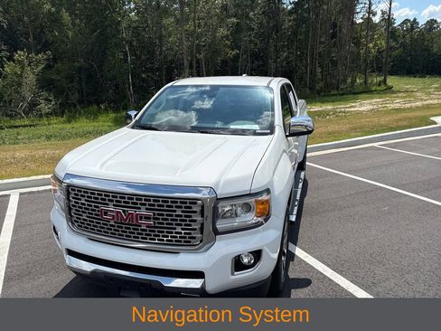 Used 2019 GMC Canyon Denali RWD image 3