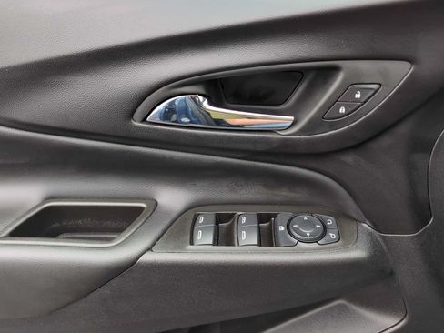 Used 2024 Chevrolet Equinox LT w/ LPO, Floor Liner Package FWD image 25