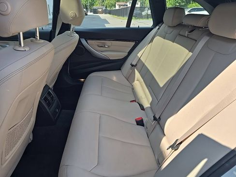 Used 2018 BMW 328d xDrive Wagon AWD/4WD image 22