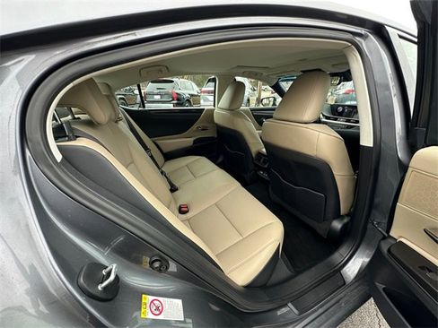 Used 2019 Lexus ES 350 image 17