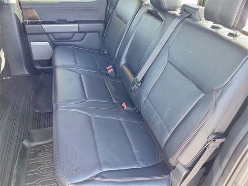 Used 2022 Ford F150 Lariat image 24