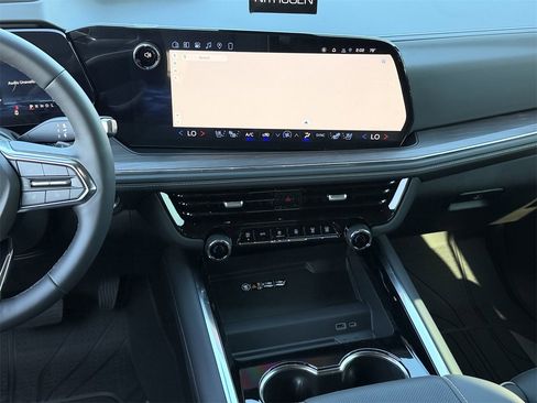 New 2026 Chevrolet Tahoe Premier image 15