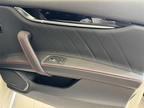 New 2024 Maserati Ghibli Modena Ultima Q4 image 8