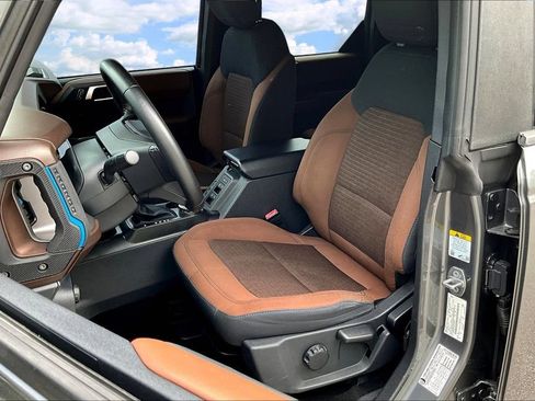Used 2023 Ford Bronco Outer Banks AWD/4WD image 23