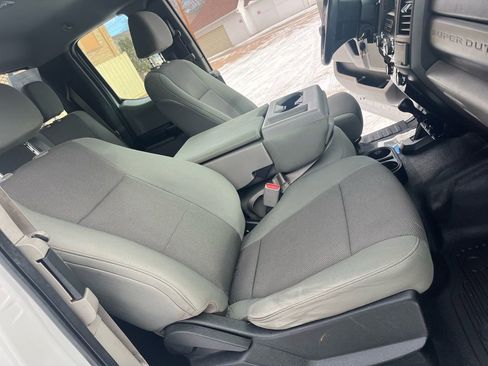 Used 2017 Ford F350 XL w/ Power Equipment Group image 21