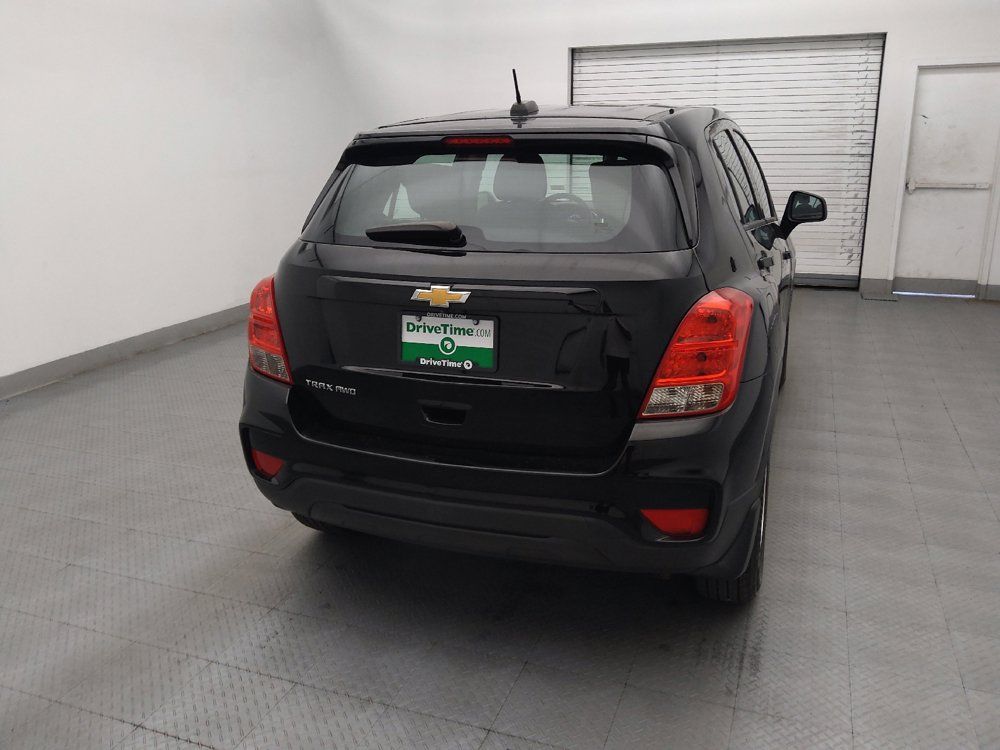 Used 2018 Chevrolet Trax LS AWD/4WD image 7