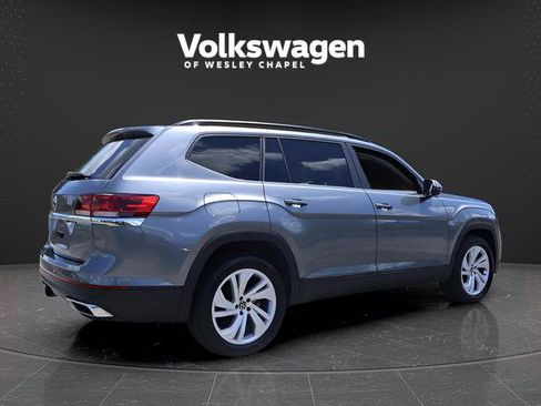 Certified 2023 Volkswagen Atlas SE w/ Panoramic Sunroof Package FWD image 9