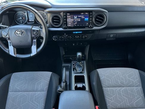 Used 2023 Toyota Tacoma TRD Off-Road AWD/4WD image 13