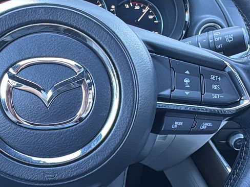 Used 2023 MAZDA CX-9 Signature image 24