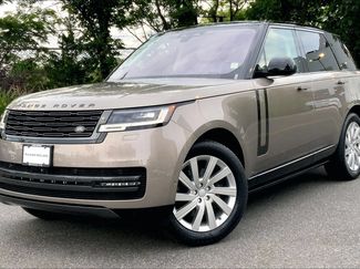 Used 2023 Land Rover Range Rover SE AWD/4WD video 1