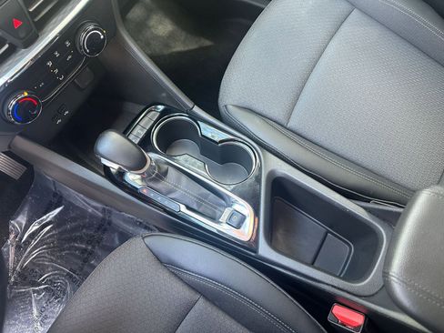 Used 2025 Buick Encore GX Preferred image 35