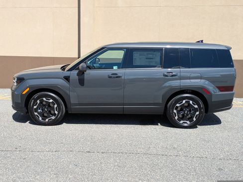 New 2026 Hyundai Santa Fe SE image 9