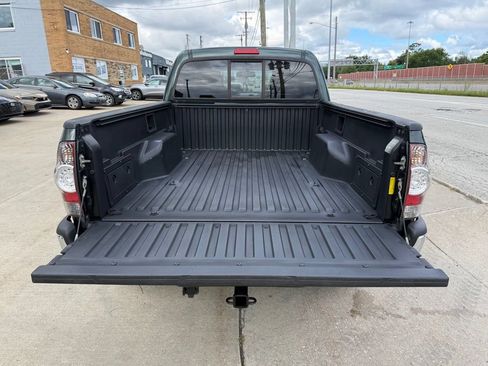 Used 2011 Toyota Tacoma 4x4 Access Cab w/ SR5 Pkg #2 image 19