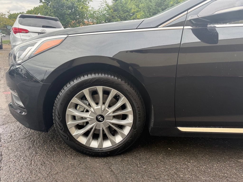 Used 2015 Hyundai Sonata FWD image 10