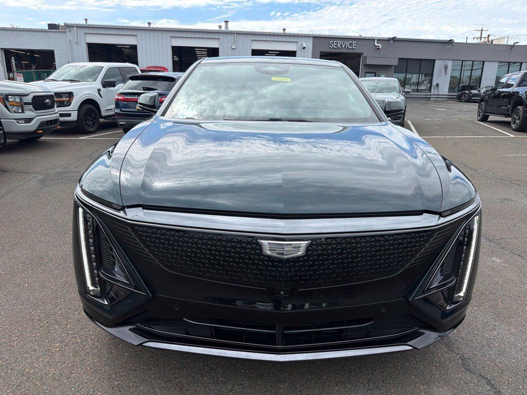 Used 2024 Cadillac Lyriq Sport w/ Nappa Leather Package AWD/4WD image 10