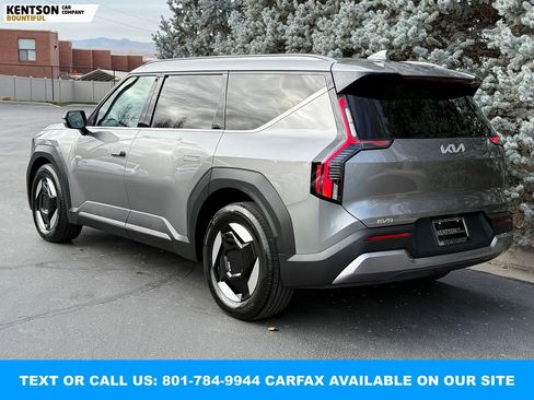 Used 2024 Kia EV9 Wind image 5