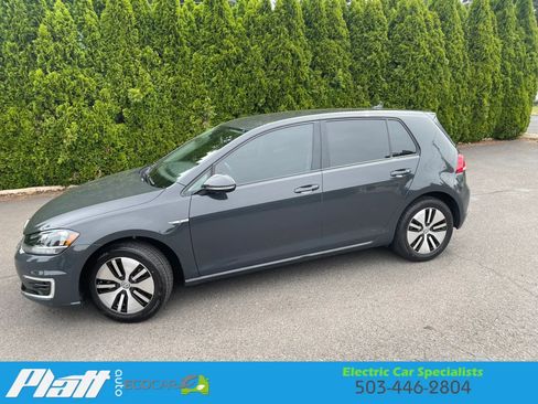 Used 2019 Volkswagen e-Golf SE w/ Driver Assistance Package FWD image 5