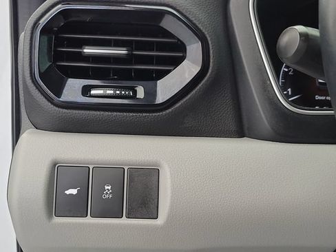 Used 2023 Honda Pilot Touring image 33