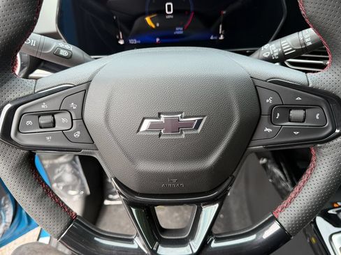 New 2026 Chevrolet Trax RS w/ Sunroof Package FWD image 20
