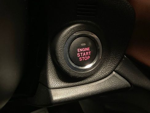 Used 2022 Subaru Outback Touring image 22