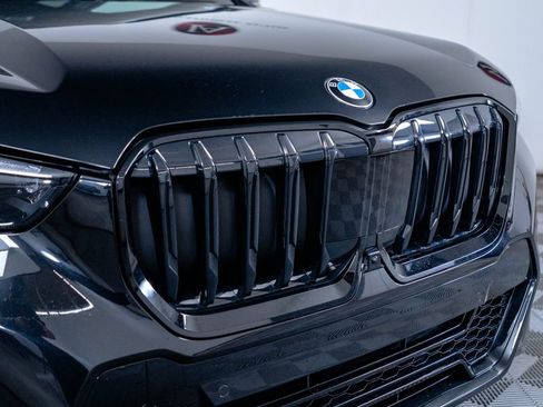 Used 2026 BMW X1 xDrive28i w/ Technology Package AWD/4WD image 14