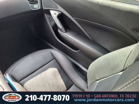 Used 2014 Chevrolet Corvette Stingray Coupe RWD image 14