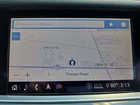 Used 2020 Cadillac XT5 Premium Luxury w/ LPO, Floor Liner Package AWD/4WD image 23