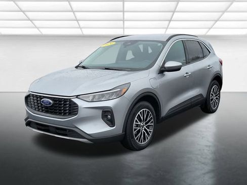 Certified 2024 Ford Escape SE image 4