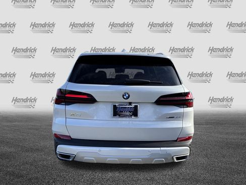 Used 2026 BMW X5 xDrive40i AWD/4WD image 8