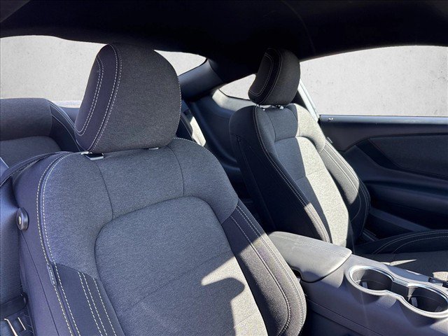 Used 2025 Ford Mustang Coupe RWD image 24